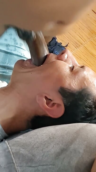 Nonstop juicy deepthroat