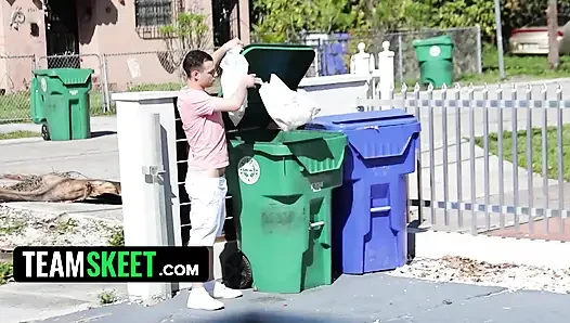 Vollbusige adriana jade gesichtsbesamung, kompletter film