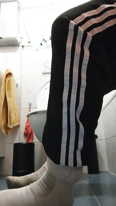 After the Cinema in Wc. Dirtyjunkbro and Socks