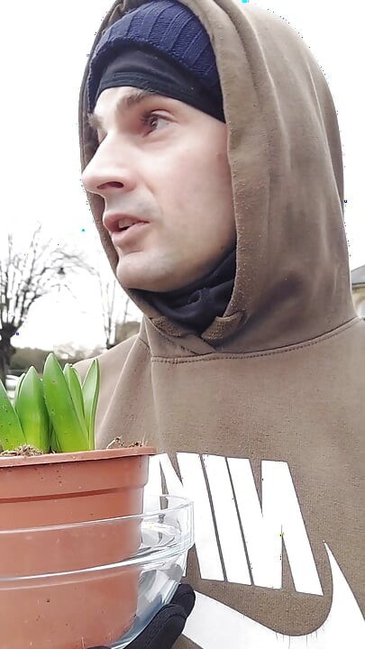 GANGSTER NO 1