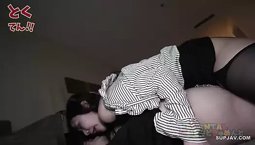 Sexy asian gal creampie!