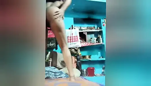 The servant had sex with the mistress