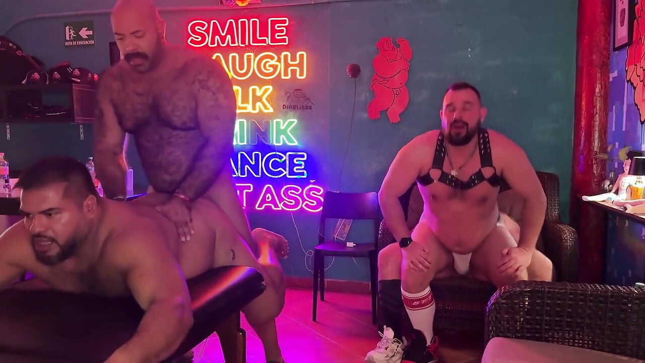 Part 1 Pv Diablitos Cantina Bear Sex Party Spit-roasts Every Hole Raw
