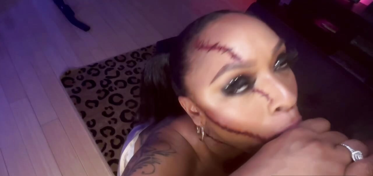 Porsha Carrera puši kurac u POV-u i dobiva spermu po licu