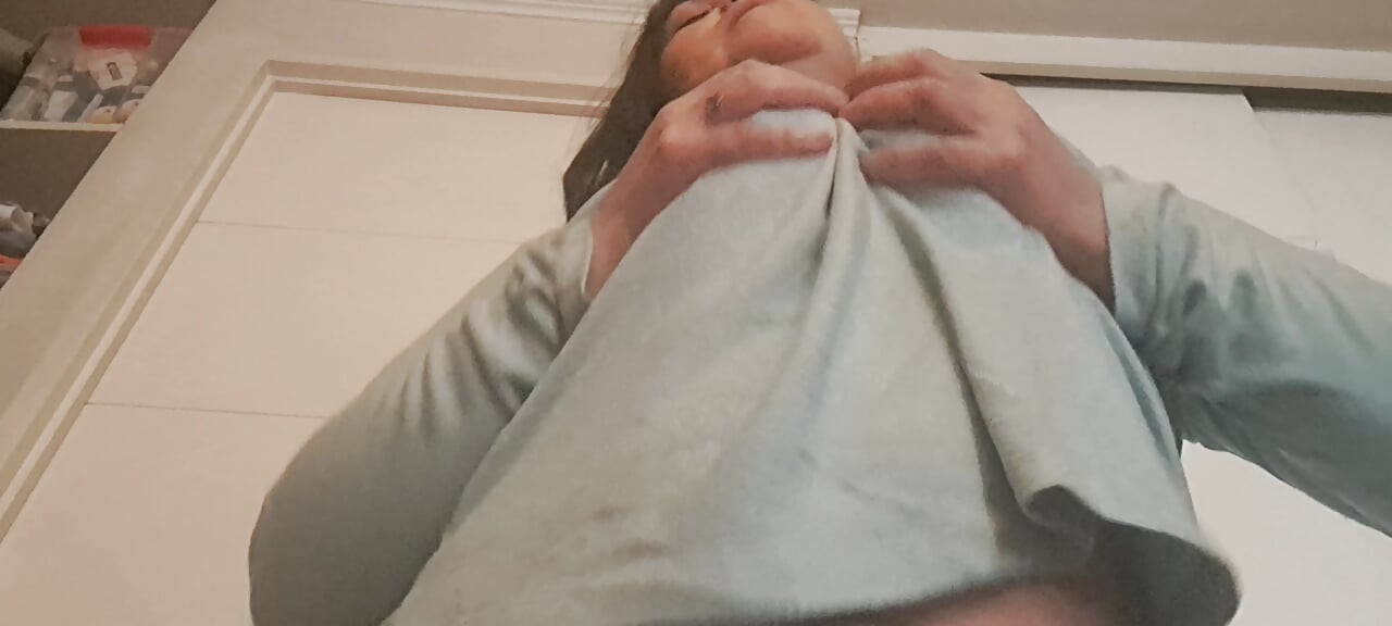 Zıplayan memeler, annemin