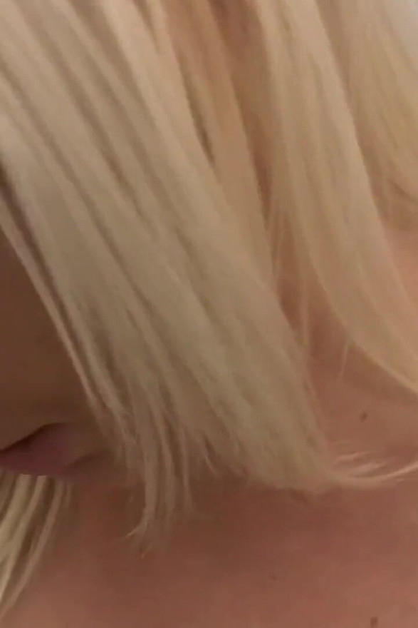 My Best Friend MILF Blonde Slutty Wife Blowjobs Are Really Amazing!!!