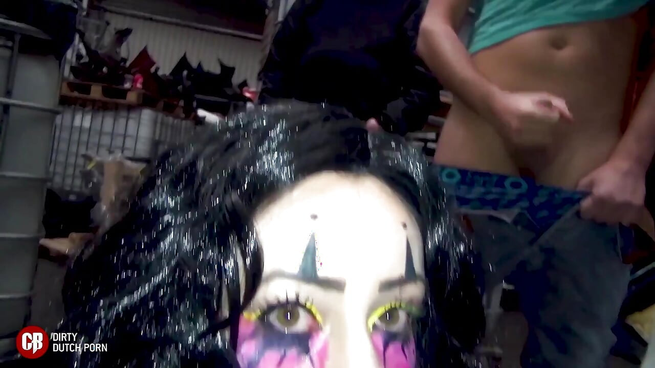 Air mani Teenie Clown!