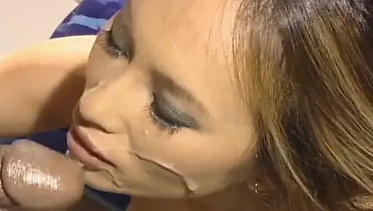 Stunning babe riding cock and making it cum in the bathroom