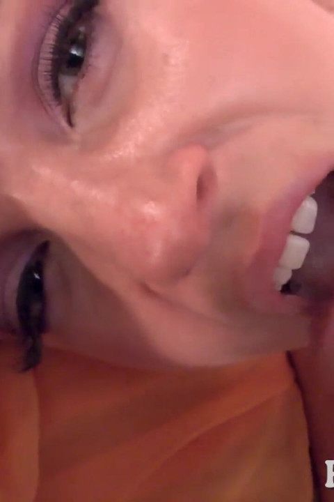 Cute stripper swallows after dancing