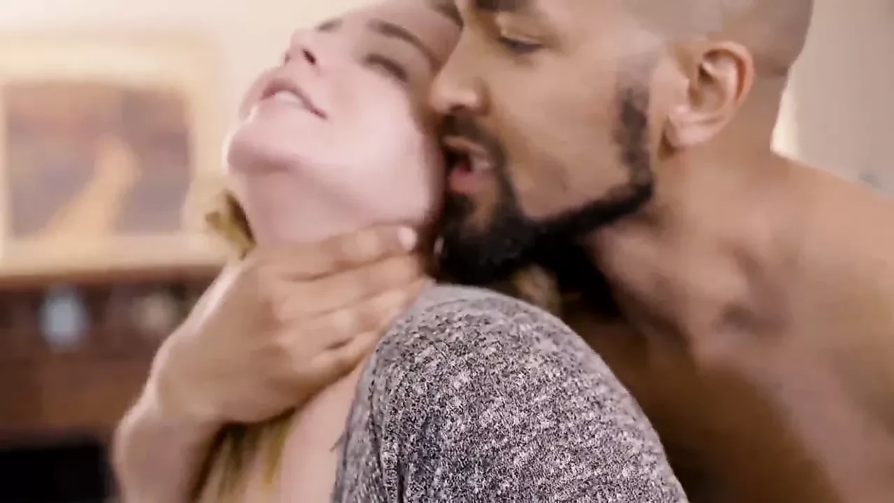 Anda adalah sayang anal keras busty saya