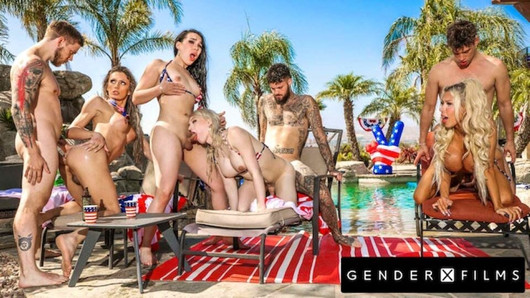 Genderxfilms - orgie de transsexuelles dans la piscine