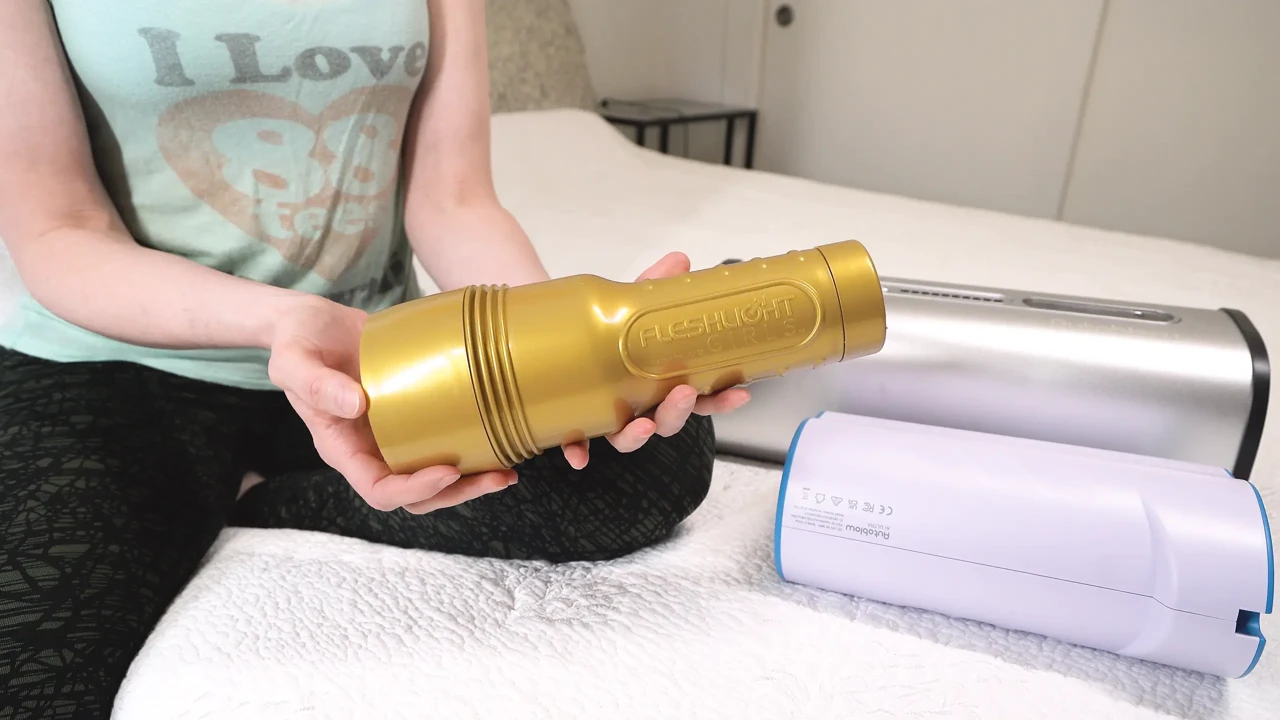 Hacking Your Fleshlight for Automatic Blowjob/handjob! Vacuglide 2