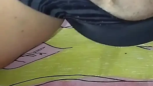 Sali Vena ko xada guff Vena huda hudai kina boyfriend rakhne gare "mero sali le vneko" ( Sali ko farting pussy)