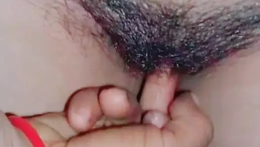 Es ist lange her, meine muschi ist sehr eng geworden, mein fetter arsch ist viel erregend