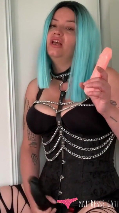 Vends-ta-culotte - French femdom wants to fuck your ass hard with her big strap-on | Clip 3