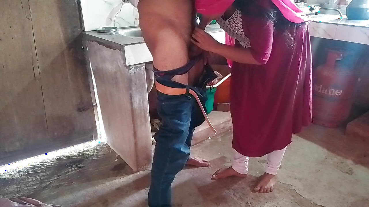 Indian housewife enjoys taking her husband's penis in her mouth