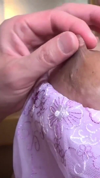 Oh, my beautiful, curvy, masochistic wife is falling into depravity! A Tale of Obscene Ecstasy in Shinjuku. | Clip 1