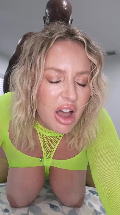 Den perfekte PAWG er Jenna Starr - Jenna Starr