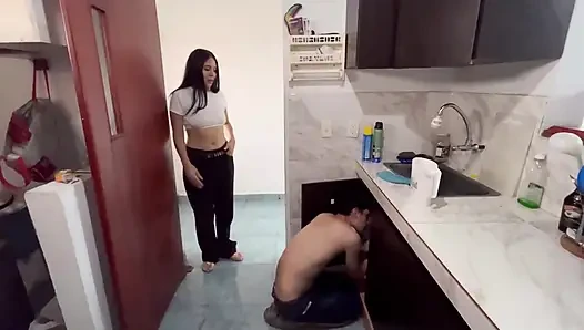 I Fucked My Plumber, He Was Very Beautiful and I Got His Milk Out of Him.