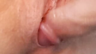 Watch me play with my pussy 8 min