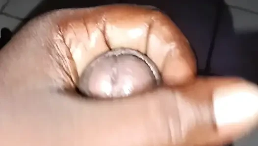 Büyük yarak yarağımı emmesi için kadın arıyor