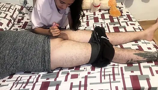 Eşim yokken seksi komşumla aldatmak