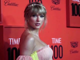 Taylor Swift Time 100 Gala (permakar merah)