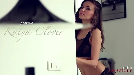 Katya Clover - Seks Sihir Hitammu | Orgasme G-spot