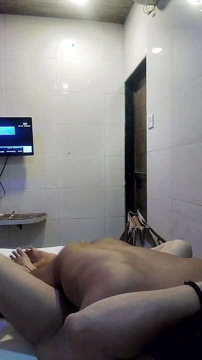 Jag äter min flickvän hela röpan hon stönar så hårt