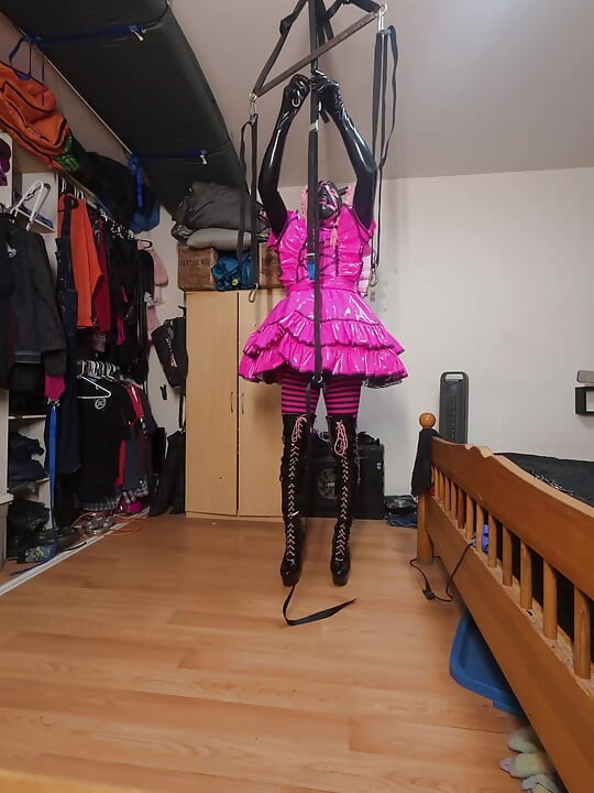 Sissy Maids Strap Self Bondage