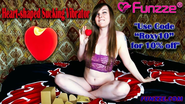 Roxy Reaching Orgasm With Funzze's "Heart-shaped Sucking Vibrator"