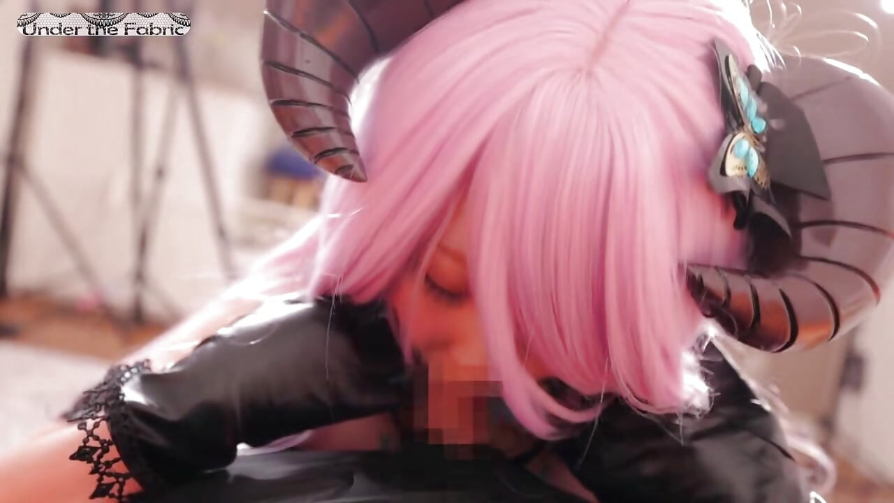 Legendary Cosplayer Score. Narmaya Inspired Shoot with Explosive H Cup Curves