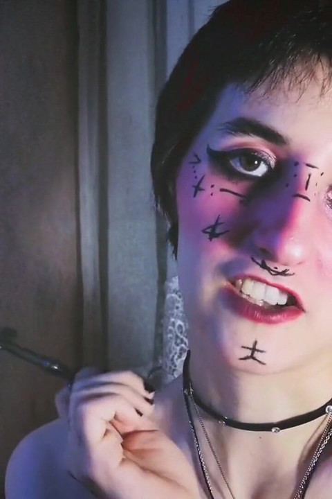 ปีศาจล็อกมึงในพรหมจรรย์ถาวร