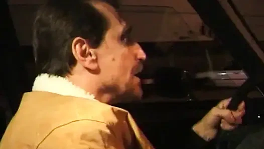 Versaute Taxifahrt bei Nacht