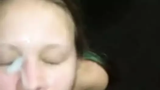 На її обличчі