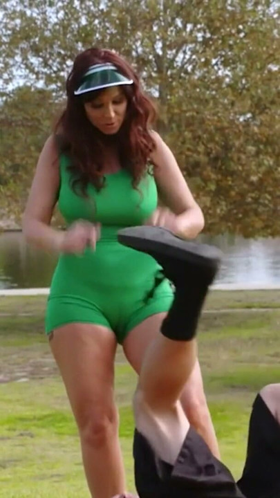 Mylf - Sexy Personal Trainer Gave Her Client A Special Cardio Workout To Improve His Health | Clip 1