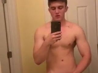 College stud jerks in bathroom