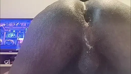 Kadın kılıklı gibi genişletme, osurma ve dölleme bağımlısıyım