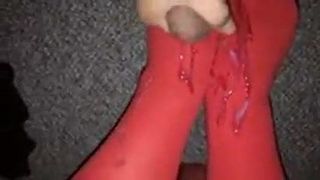 Cumshot on red pantyhose for german Caroline