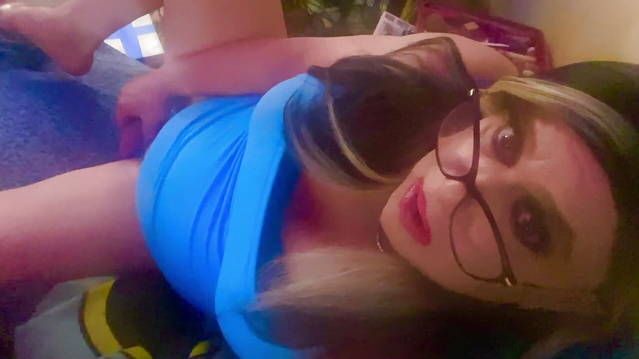 CD Krissy Sweets stroking her she cock