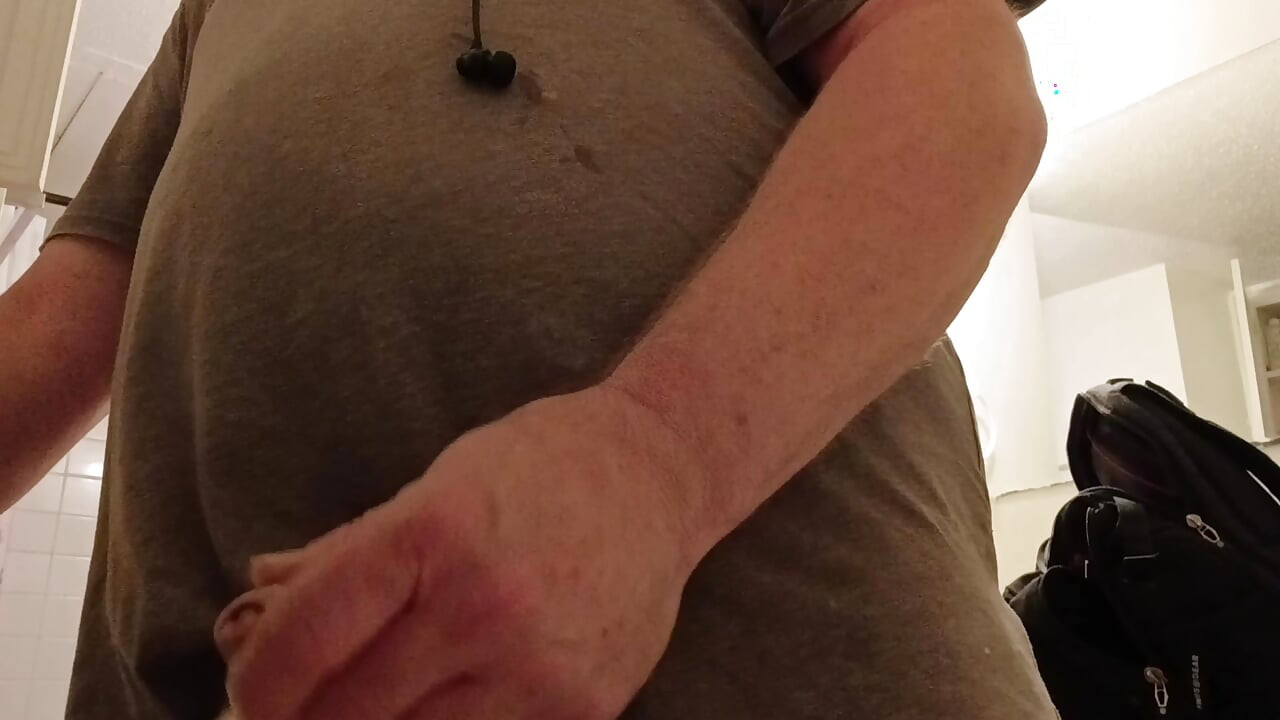 Cumming uncut