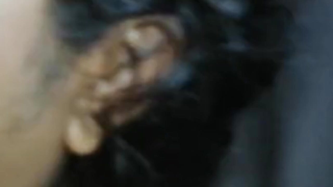 Real india milf tocando su coño