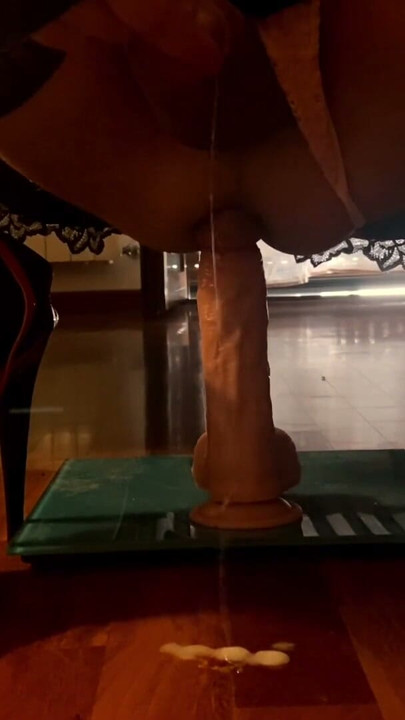 Miss Monsley empties her balls by sticking a cock in her ass cumming without hands. | Clip 1