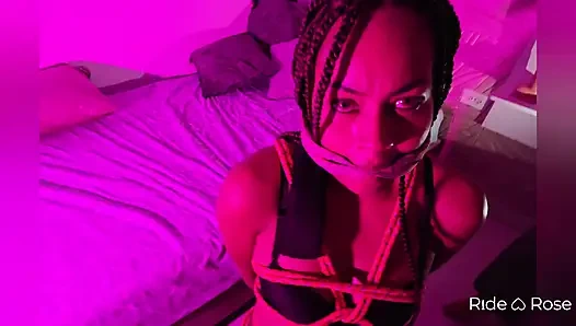 Ne kadar çok görürsen, ona bakmayı bırakmak o kadar zor