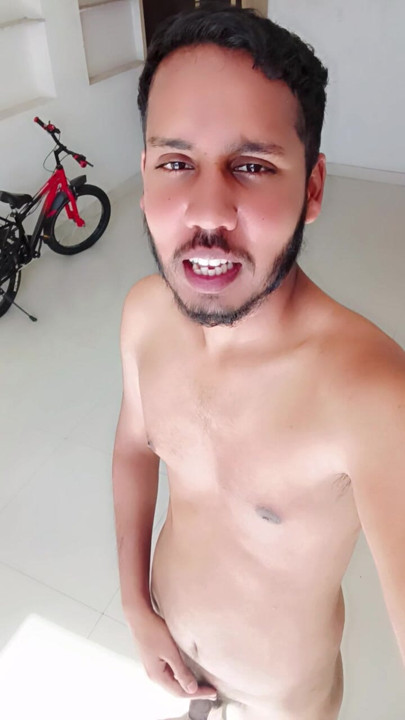 Pura nanga ho chuka hoon.