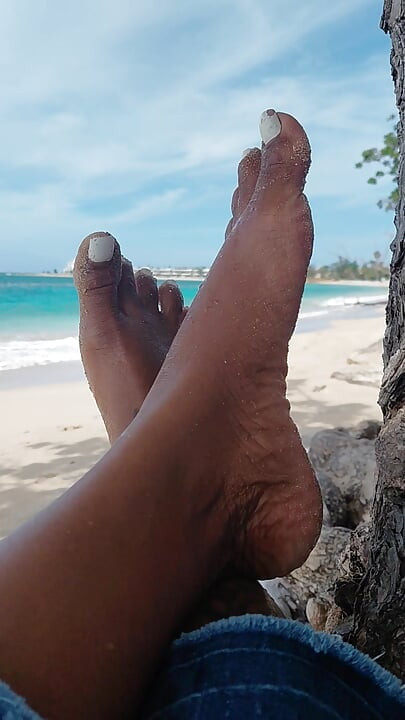 Salty Sandy Feet n Soles