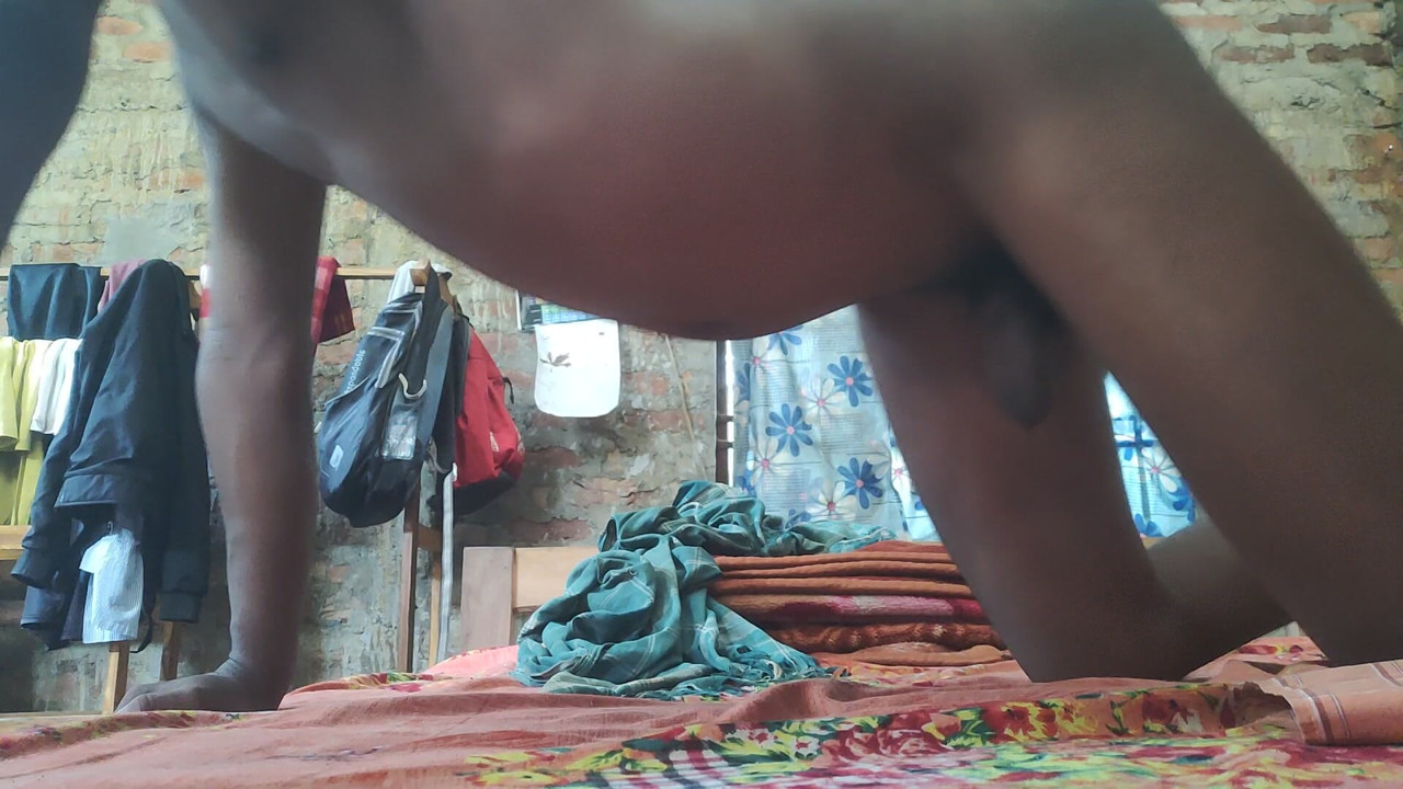 Pantat cowok gay Tamil dientot habis-habisan