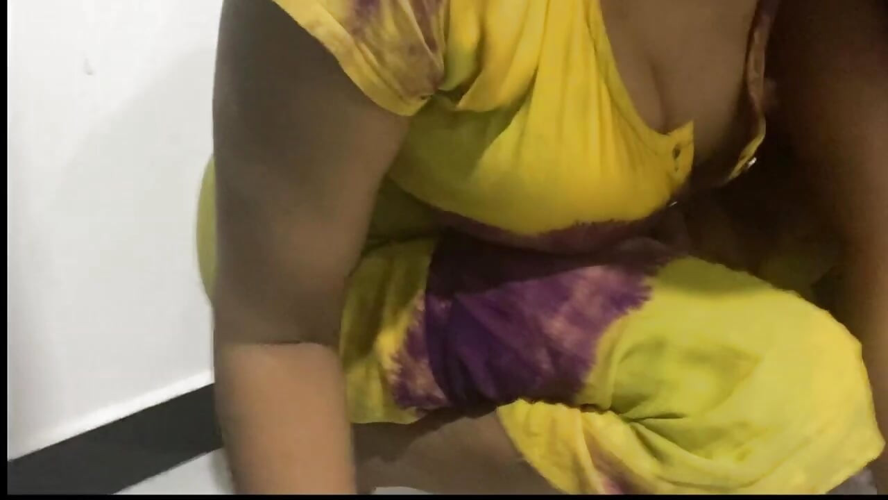 indian big boob aunty