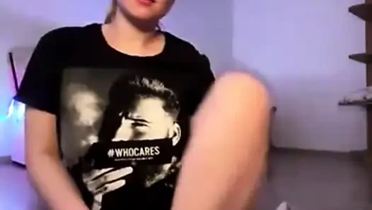 Fisting pussy close up and oil tits show with jucielussie