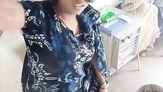 Cewek sange ini lagi asik nyepong kontol sambil nyepong kontol dan ngisap toketnya sambil duduk di kontolnya sambil berbaring lurus - audio bahasa india